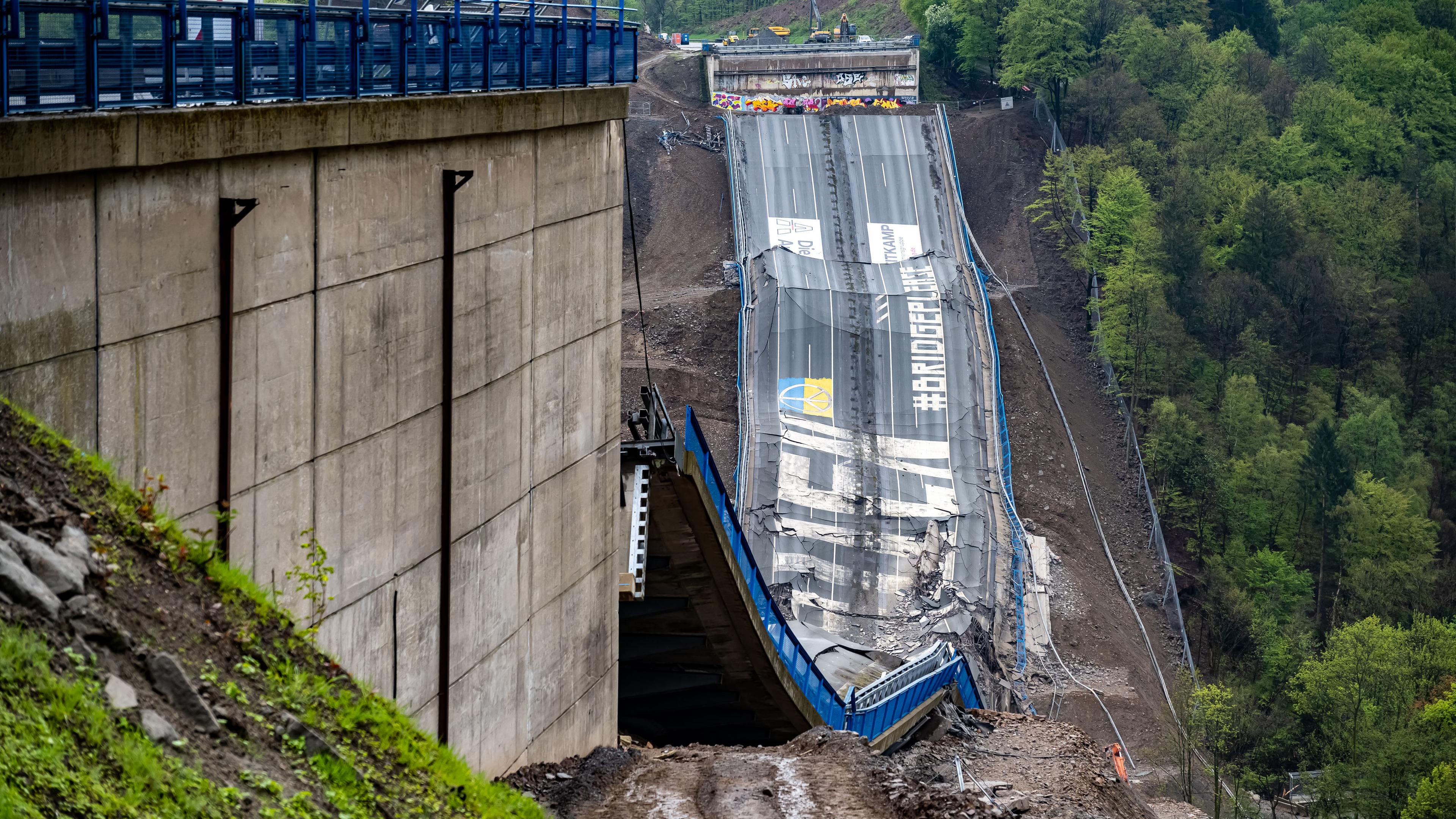 Gesprengte Rahmedetalbrücke in Lüdenscheid