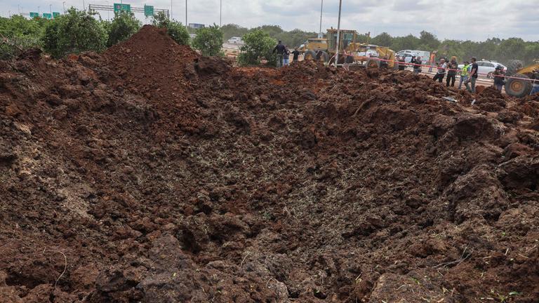 Zu sehen ist ein Krater