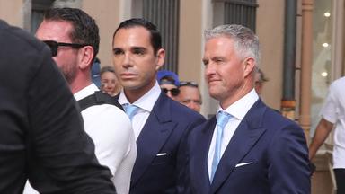 Ralf Schumacher und Etienne Bousquet-Cassagne in Saint Tropez auf dem Weg zu ihrer Standesamtlichen Trauung.