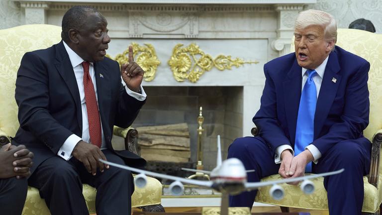 Cyril Ramaphosa (l.) und Donald Trump