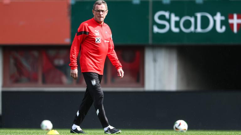 Ralf Rangnick, Teamchef der österreichischen Nationalmannschaft beim Trainig