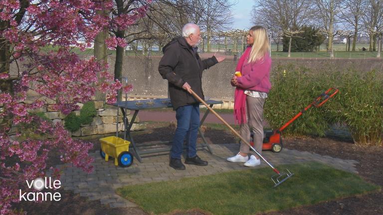 Gartenexperte Elmar Mai gibt Tipps zur Rasenpflege