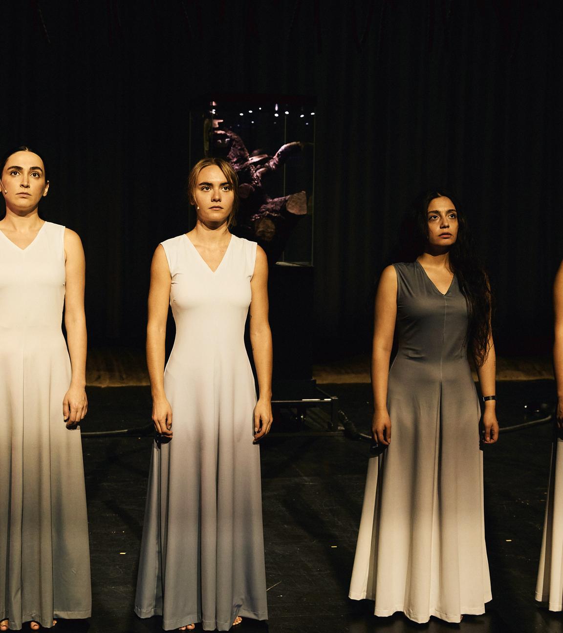 Szene aus Theaterstück "Destination: Origin" von Mohammed Rasoulof