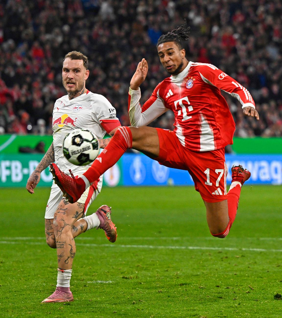 David Raum und Michael Olise.