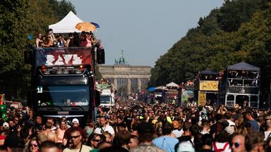 'Rave the Planet' techno parade in Berlin