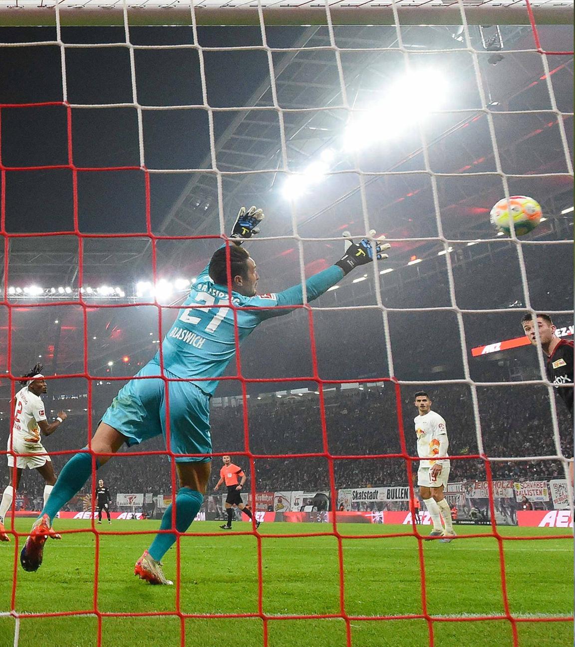 Janik Haberer ( 1. FC Union Berlin ), nicht im Bild erzielt das Tor zum 1:1.