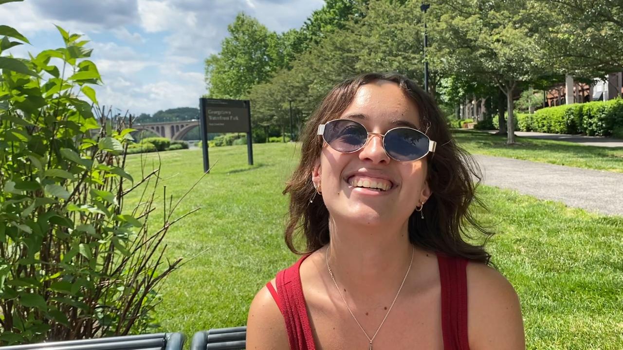 Die Passantin Rebecca Marccellececa