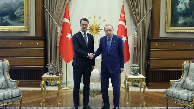 Recep Tayyip Erdogan empfängt Hendrik Wüst in Ankara