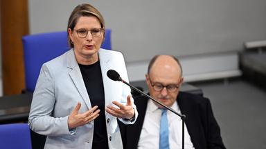 Von Deepfake bis Deutschland-App - Themenbingo im Bundestag