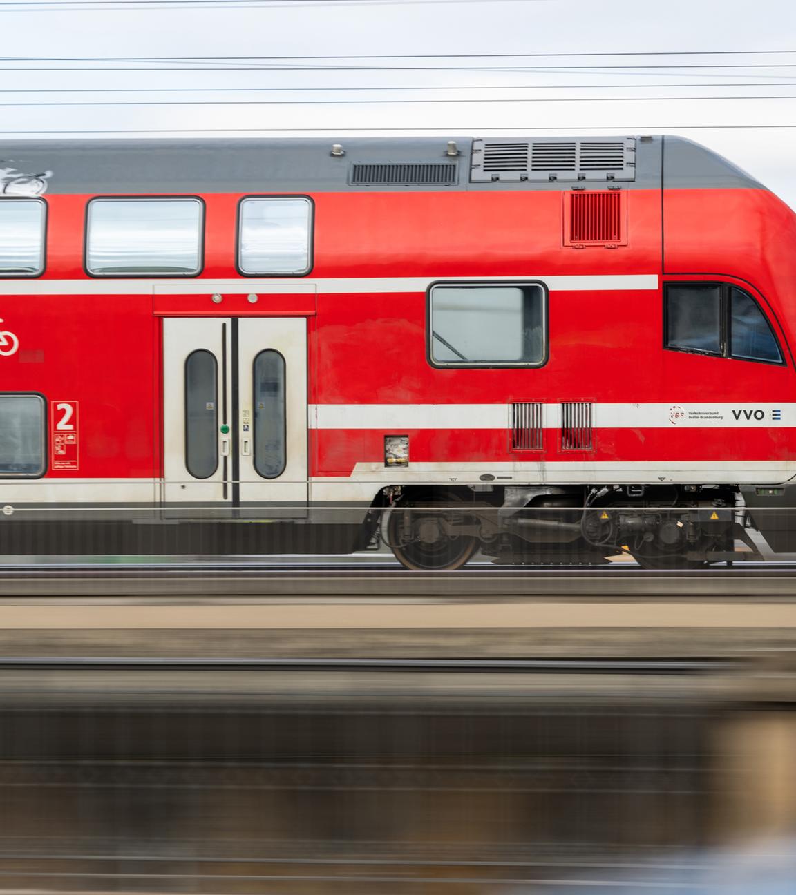 Ein Regionalexpress der DB Regio
