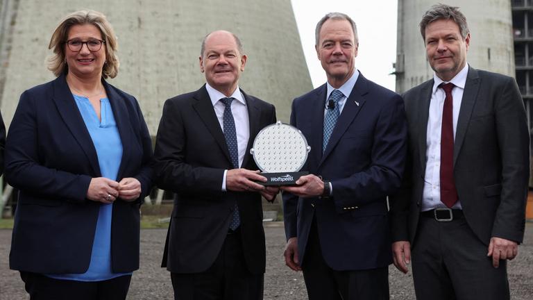 Rehlinger, Scholz und Habeck mit Wolfspeed CEO Lowe