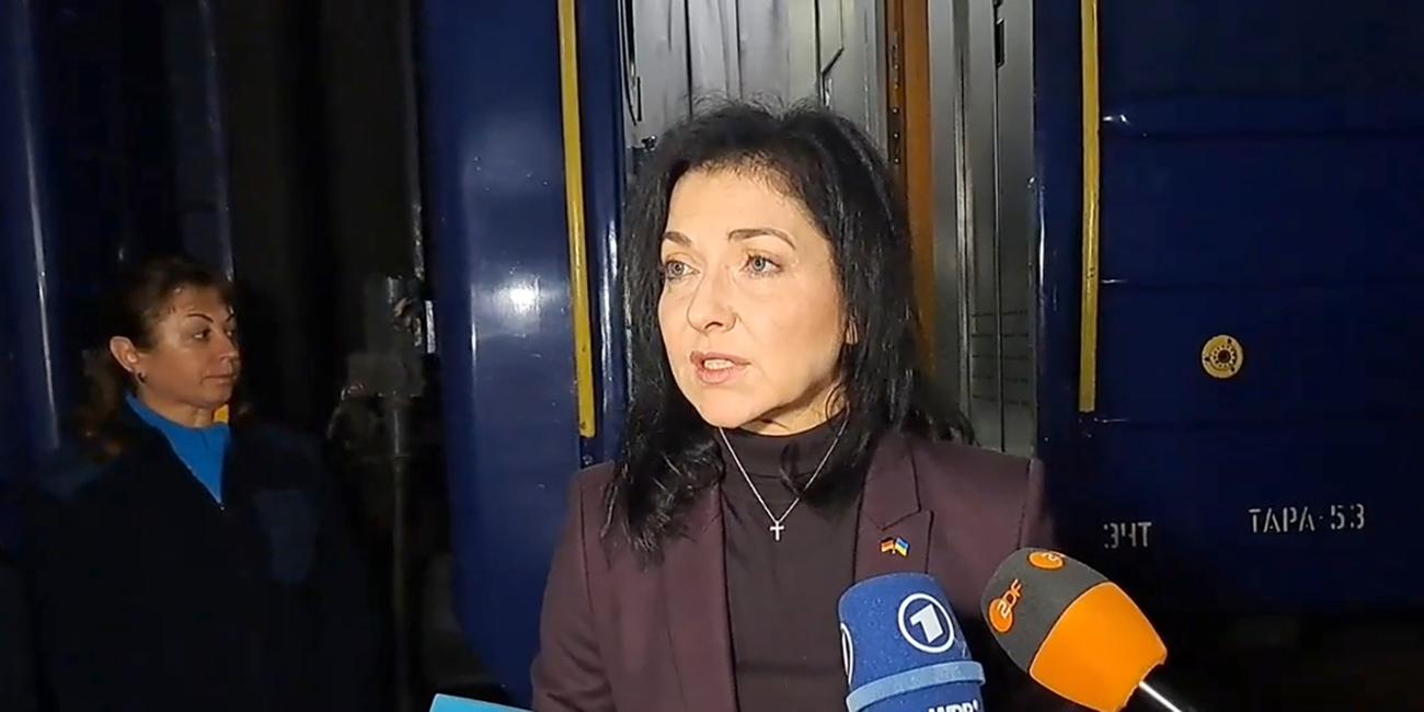 Bundeswirtschaftsministerin Katherina Reiche (CDU) ist in Begleitung einer Wirtschaftsdelegation zu einem Besuch in der Ukraine eingetroffen. 