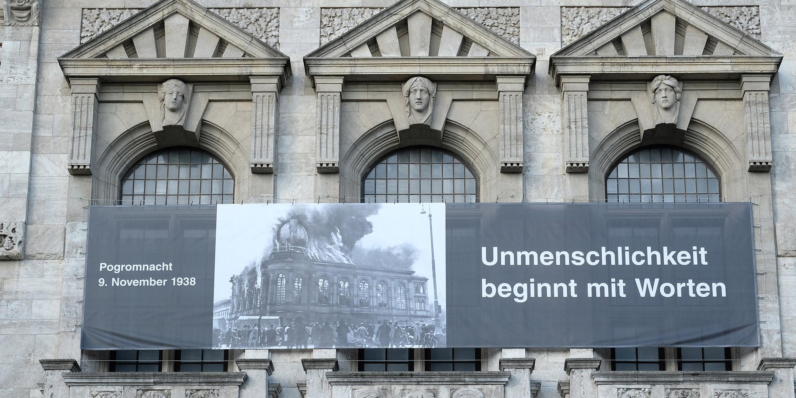 Vor 80 Jahren, in der Nacht vom 9. auf den 10. November 1938 brennen im gesamten Deutschen Reich, in Österreich und der Tschechoslowakei die Synagogen. 