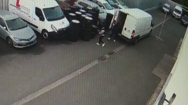 144 Radsätze aus Autohaus gestohlen