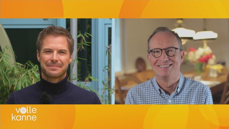 Florian Weiss und Dr. Christoph Specht lächelnd im Splitscreen