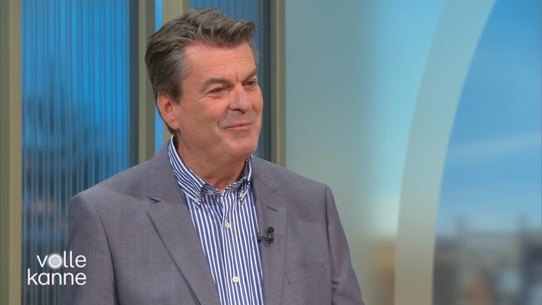 Kay Rodegra an der Volle Kanne Top-Themen-Theke