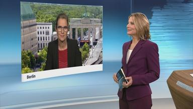 Yve Fehring und Nicole Diekmann bei Schaltgespräch