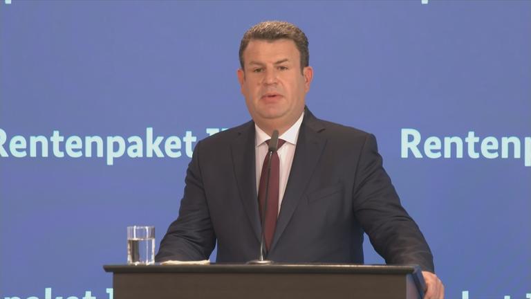 Arbeitsminister Hubertus Heil spricht zum Rentenpaket II