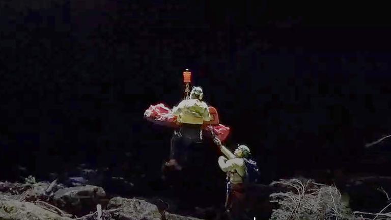 Rettung der italienischen Höhlenforscherin Ottavia Piana, aufgenommen am 16.12.2024 in Bergamo (Italien)