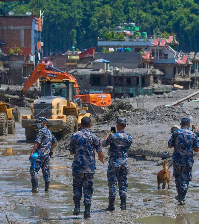 Sturzflut im Himalaya