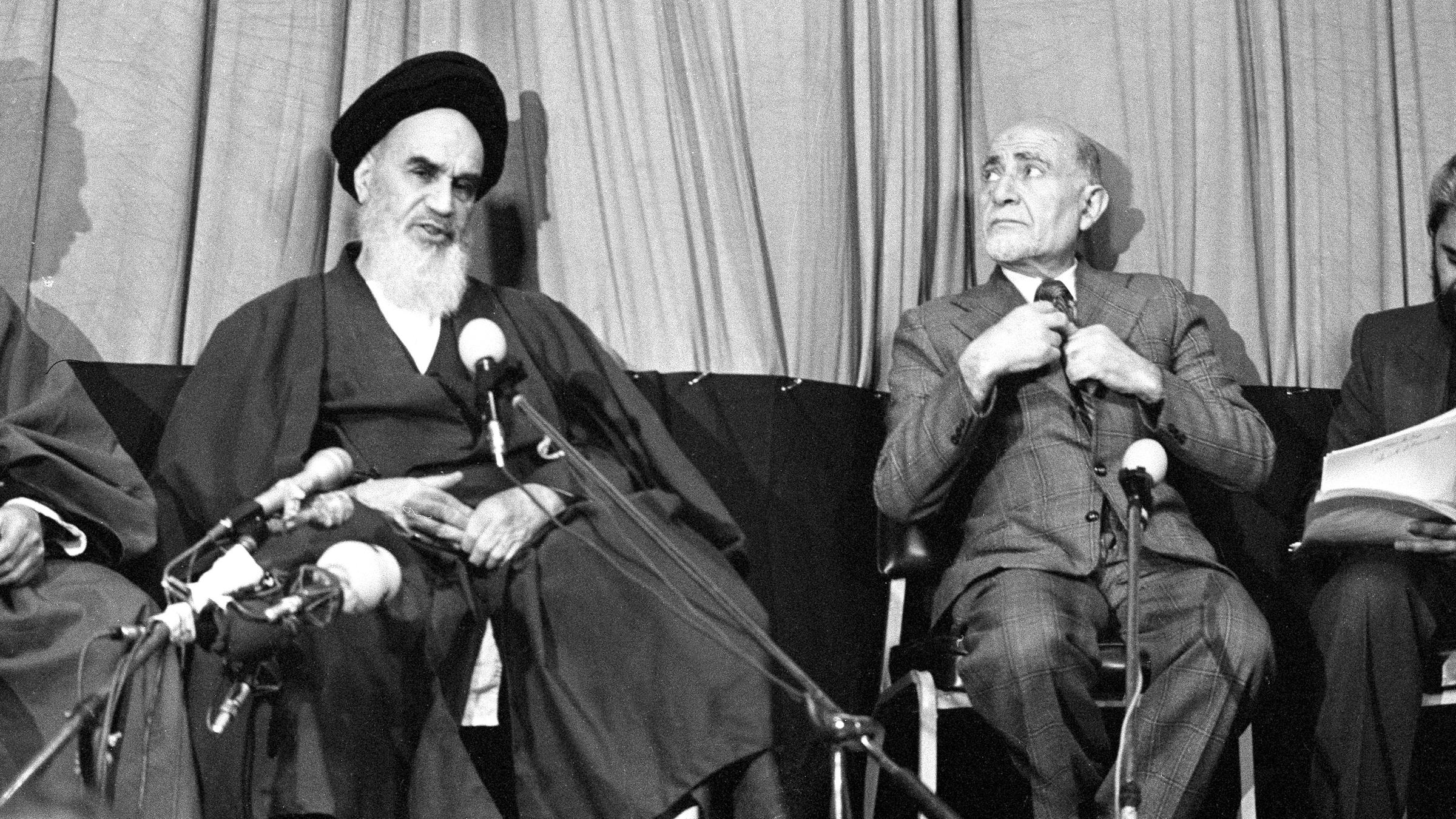 Februar 1979: Chomeini ernennt Mehdi Bazargan zum Überganzgspremier.