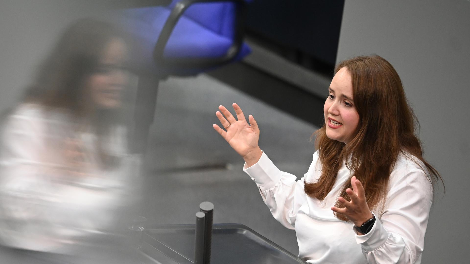 Ricarda Lang am 10.07.2025 im Bundestag