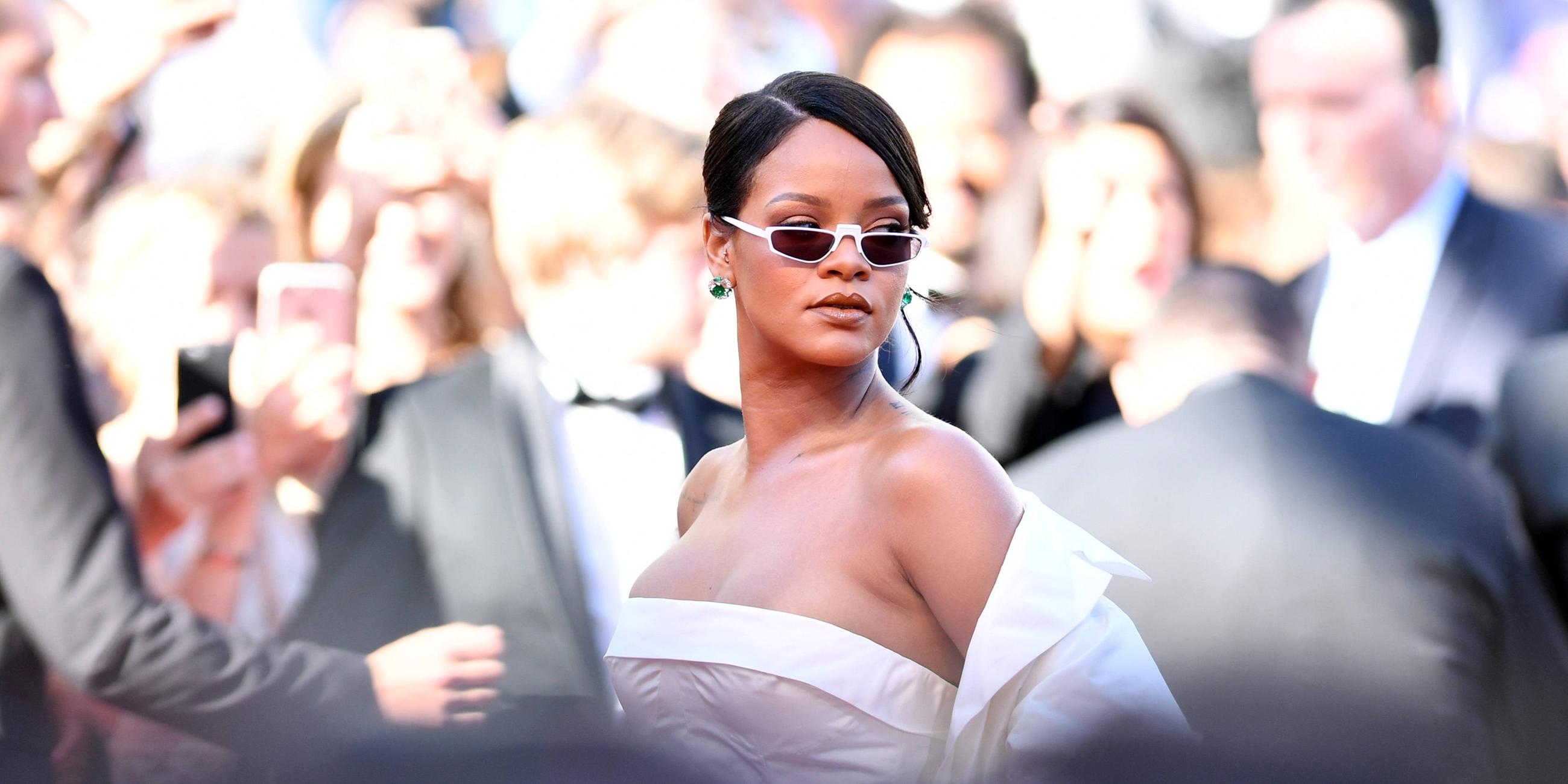 Die weltberühmte Sängerin Rihanna trifft zur Vorführung des Films „Okja“ im Wettbewerb der 70. Internationalen Filmfestspiele von Cannes in Cannes, Frankreich, ein. Nur zur redaktionellen Verwendung.