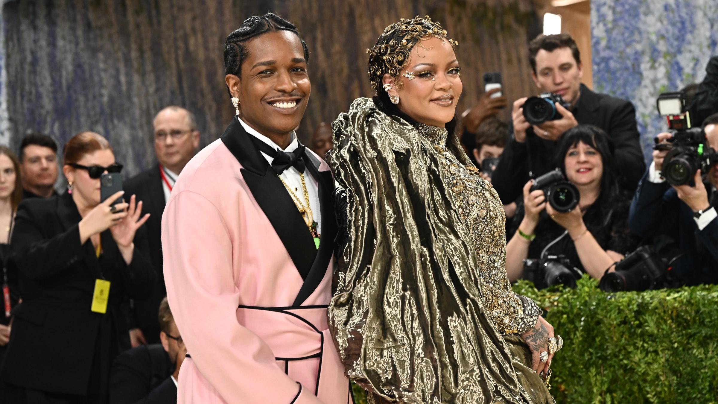 Rihanna und ASAP Rocky kommen in New York zur Benefizgala des Metropolitan Museum of Art.