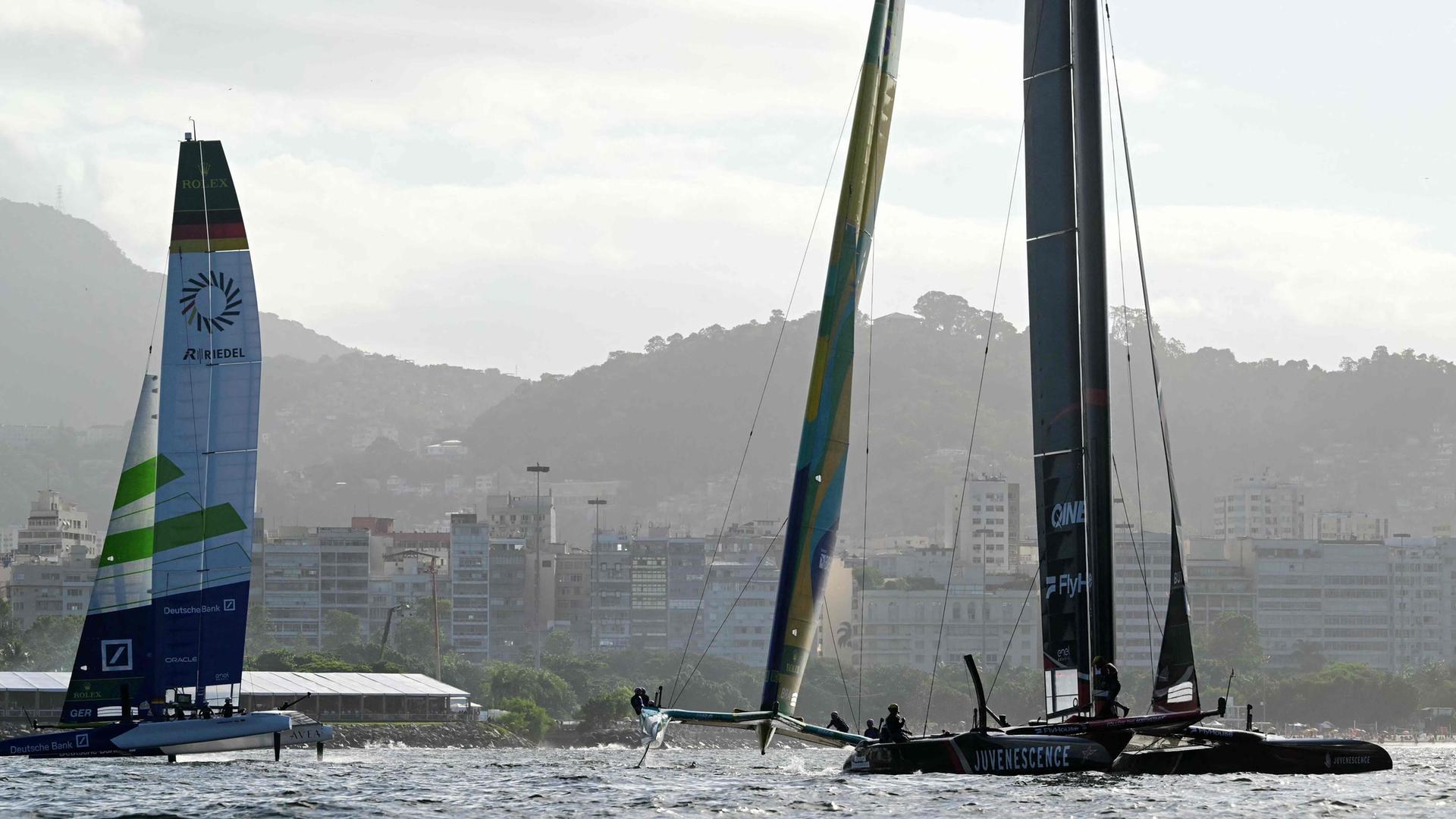 Teams aus Deutschland, Brasilien und Kanada am zweiten Renntag im Einsatz. 