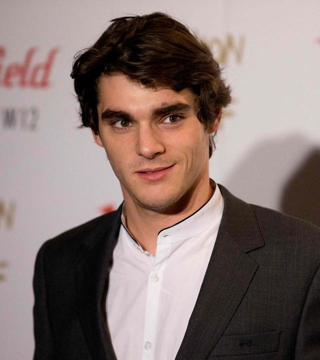 Der US-Schauspieler RJ Mitte bei der Eröffnung des "Fashion For Relief"-Pop-up-Stores in London 