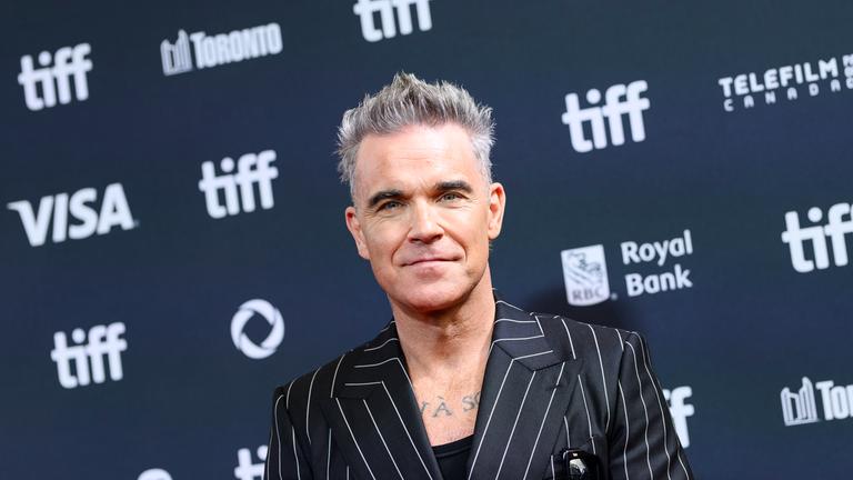 Robbie Williams besucht die Premiere von "Better Man" während des 2024 Toronto International Film Festivals.