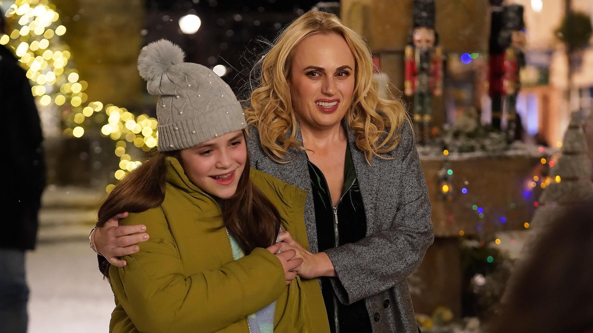Teddy Willliams, die Tochter von Sänger Robbie Williams und die Schauspielerin Rebel Wilson.