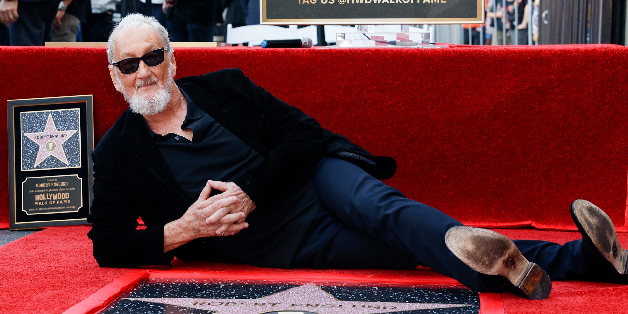 Der US-amerikanische Schauspieler und Regisseur Robert Englund während der Zeremonie zur Einweihung seines Sterns auf dem Hollywood Walk of Fame am 31.10.2025.