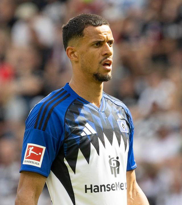Robert Glatzel beim Bundesligaspiel gegen Eintracht Frankfurt.