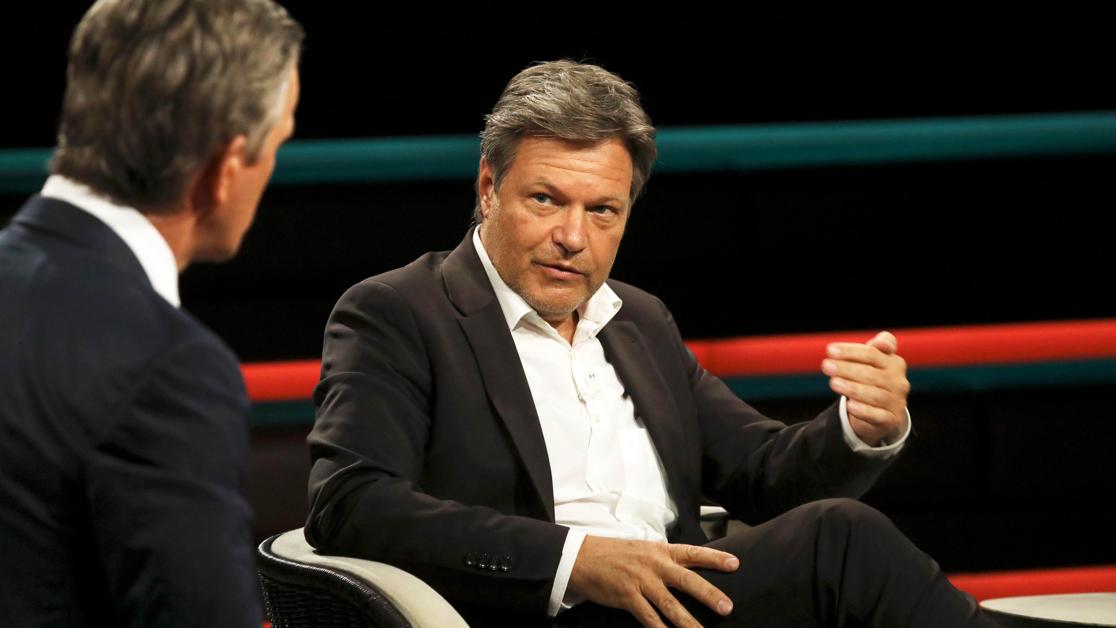 Vizekanzler Robert Habeck in der Sendung Markus Lanz am 30. April 2024.