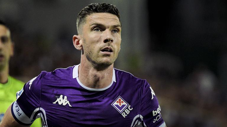 Der deutsch-niederländische Fussballspieler Robin Gosens läuft für den AC Florenz in der Serie A-Partie gegen Atalanta Bergamo auf