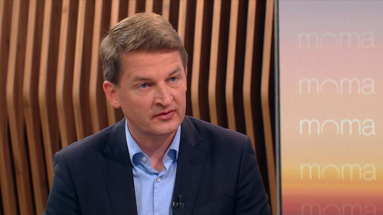 Rocholl: "E-Auto-Subventionierung falsch"