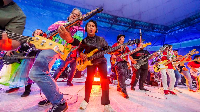 Weltrekordversuch "Größte live spielende Rockband"