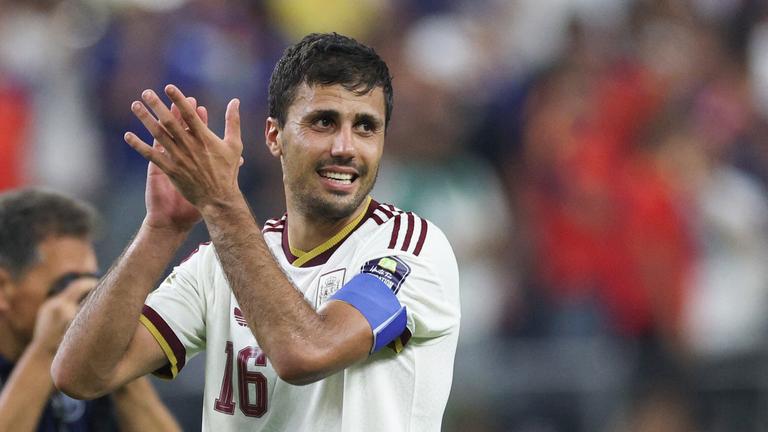 Spaniens Rodri im WM-Halbfinale 2026 gegen Frankreich.
