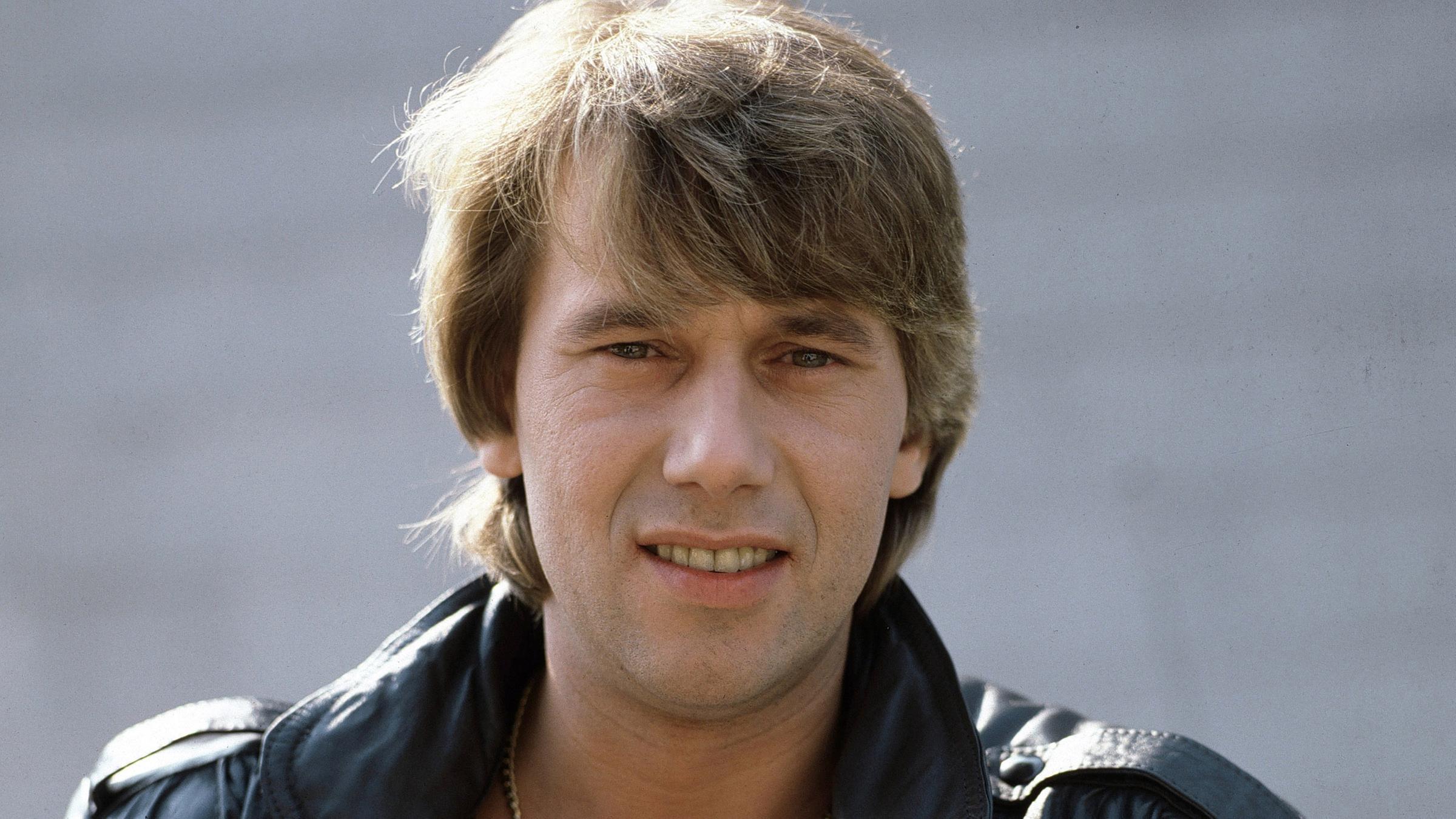 Roland Kaiser in jungen Jahren ist zu sehen.