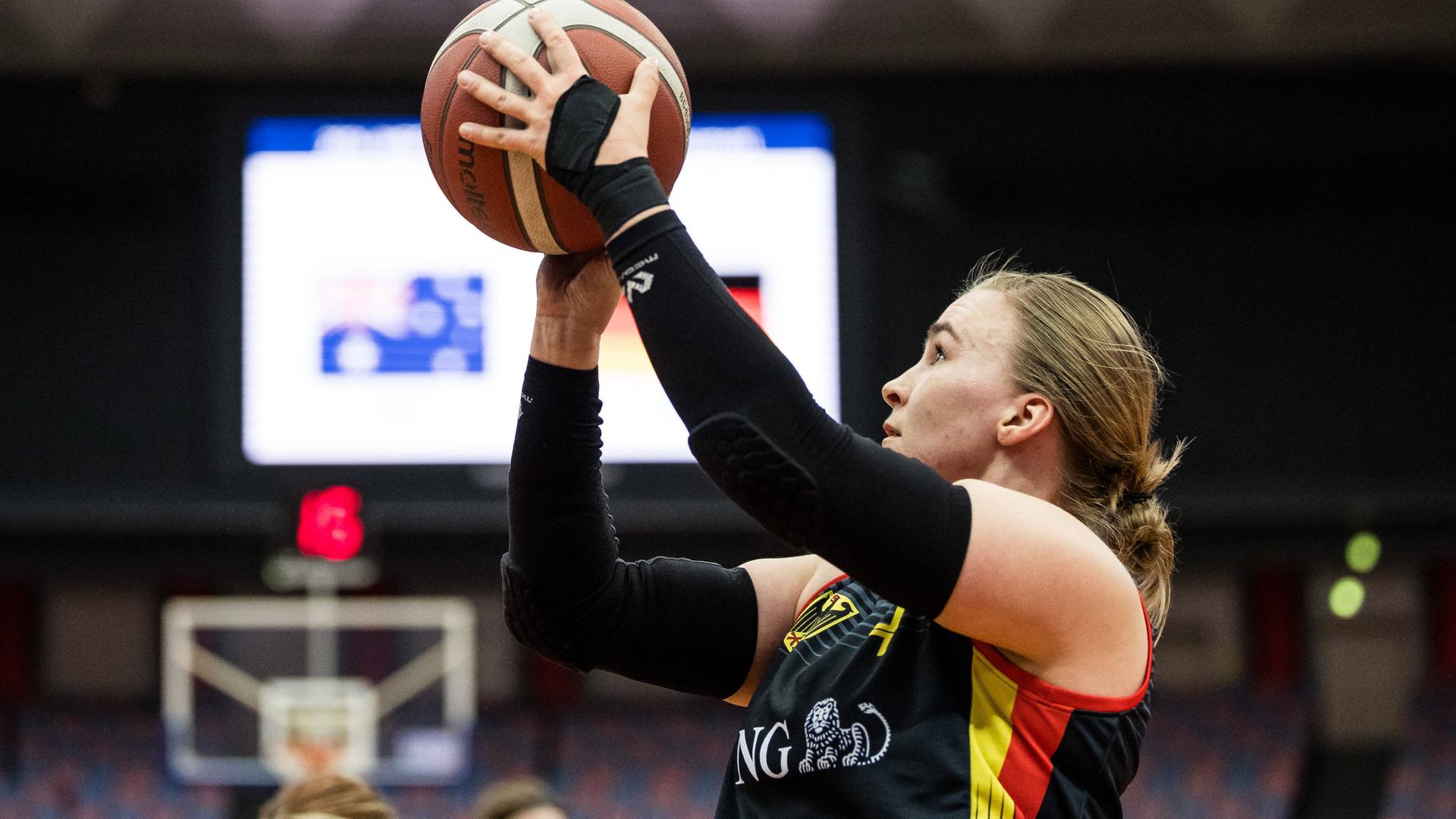 Rollstuhlbasketball-Nationalspielerin Mareike Müller