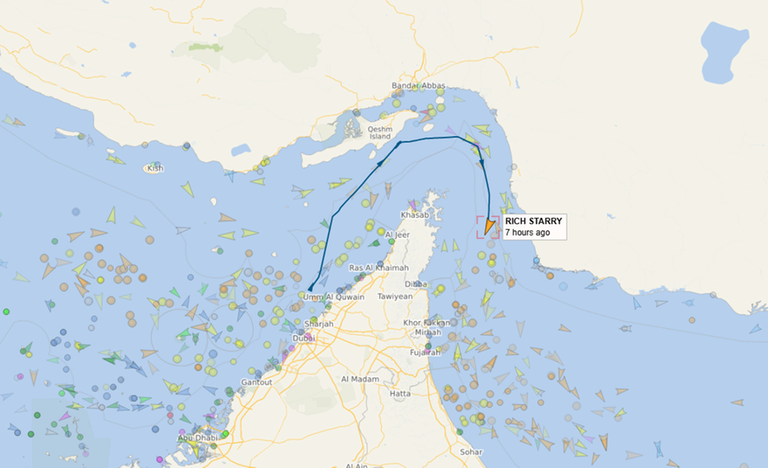 Route des Tankers "Rich Starry" bei vesselfinder.com