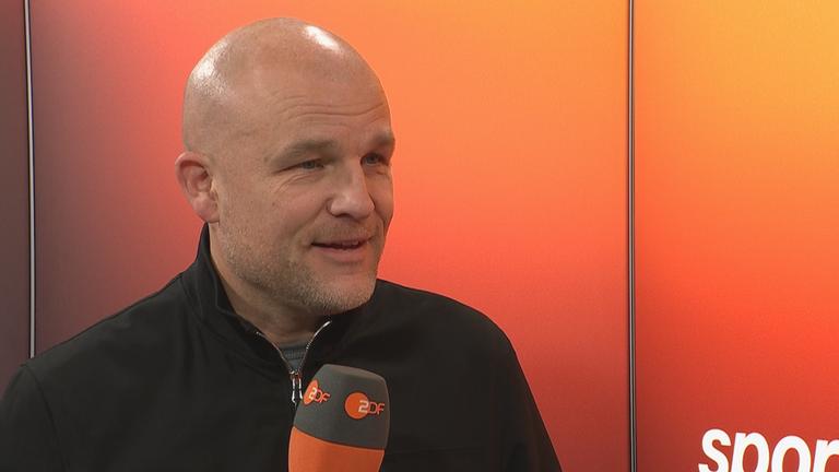 Rouven Schröder beim Interview beim aktuellen Sportstudio.