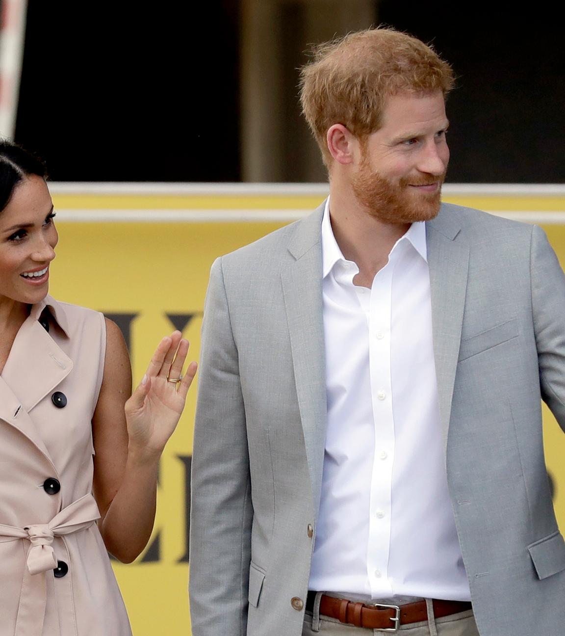prinz harry und herzogin meghan besuchen mandela-ausstellung