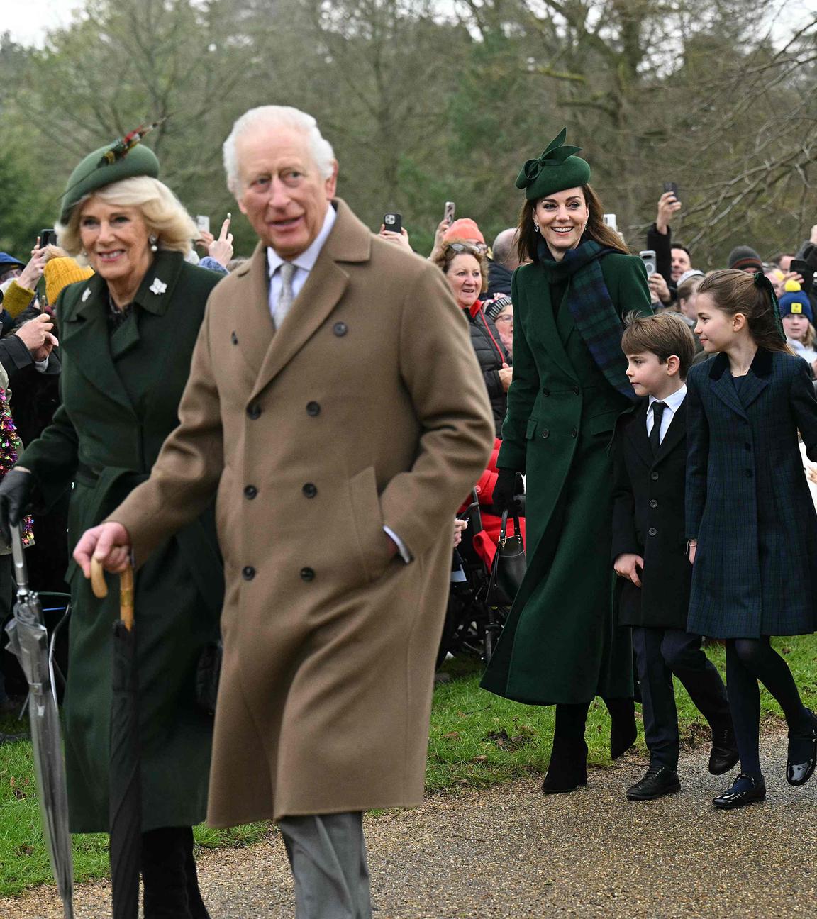 Die königliche Familie bei der Ankunft zum traditionellen Weihnachtsgottesdienst