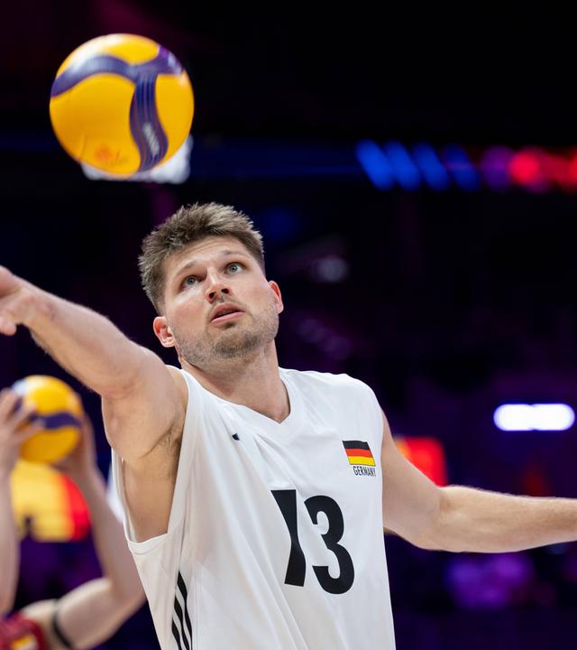 Schott ist als Libero der Stabilitätsfaktor des deutschen Teams – vor allem in Annahme und Abwehr ist er gegen Bulgarien gefordert.