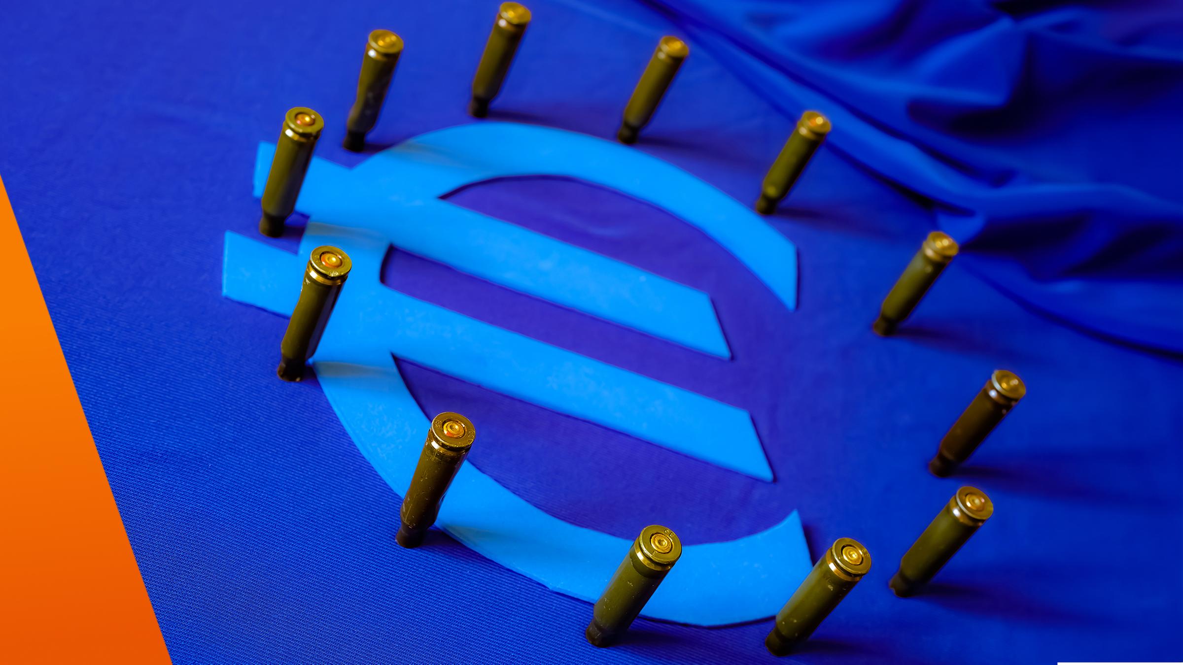 Europa Flagge mit Patronen für Munition