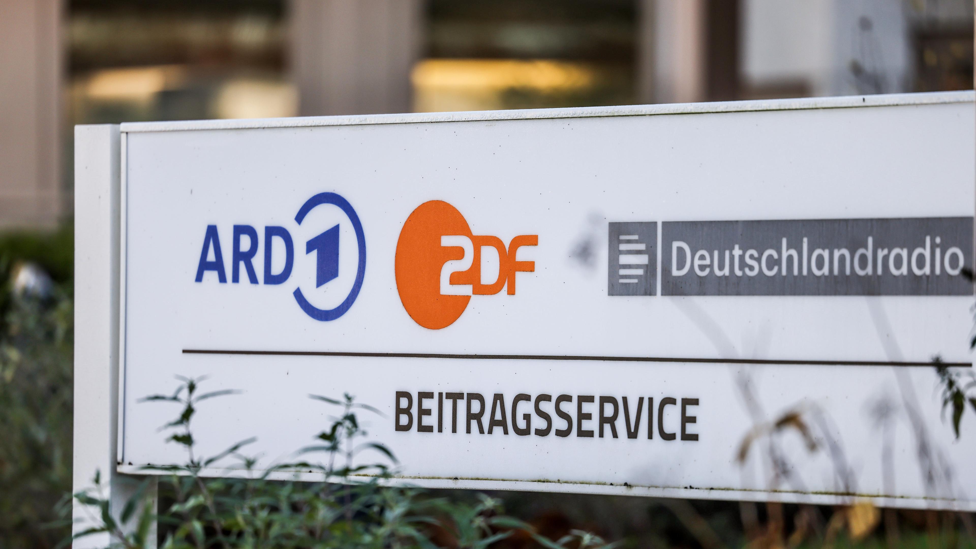 Der Beitragsservice von ARD, ZDF und Deutschlandradio in Köln.
