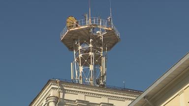 Antennen auf Dach in Kiew