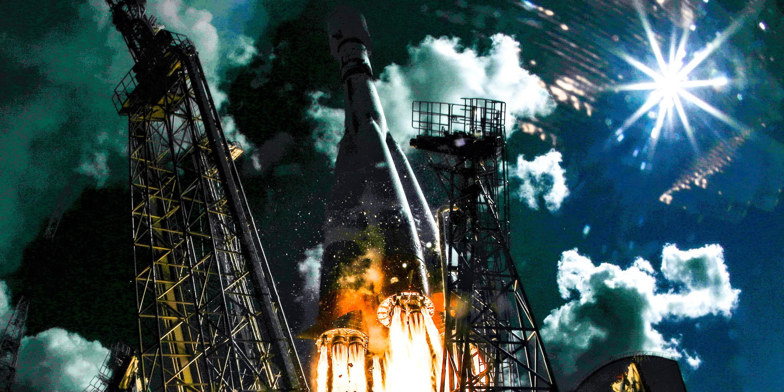 Die Rakete Sojus 2.1b mit den Satelliten Ionosfera-M Nr. 3 und Nr. 4, dem iranischen Satelliten NAHID-2 und 17 weiteren Raumfahrzeugen startet vom Kosmodrom Wostotschny in der russischen Region Amur am 25.07.2025.